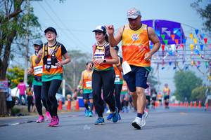 BIB: 
                            <button type="button" onclick="openModal(10098200)" class="btn btn-primary btn-sm float-right btn-popup" data-toggle="modal" data-target=".modal-high-quality">
                        <i class="fas fa-shopping-cart"></i> Add to Cart
                    </button>
                                            <button type="button" onclick="isThisMe(10098200, true)" class="btn btn-success btn-sm float-right btn-popup btn-isme hidden" data-toggle="tooltip" data-placement="bottom" title="นี่คือรูปของคุณใช่ไหม คลิกที่นี่เพื่อเอาเข้าอัลบั้ม">
                        <i class="fas fa-plus"></i> Add to album
                    </button>
                    <button type="button" onclick="isThisMe(10098200, false)" class="btn btn-warning btn-sm float-right btn-popup btn-isnotme hidden">
                        <i class="fas fa-ban"></i> Remove from album
                    </button>